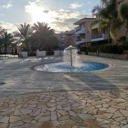 Iris Village, Near Kings Avenue Mall - By Imh Travel & Tours Paphos Luaran gambar