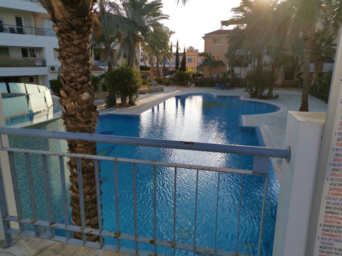 Iris Village, Near Kings Avenue Mall - By Imh Travel & Tours Paphos Luaran gambar