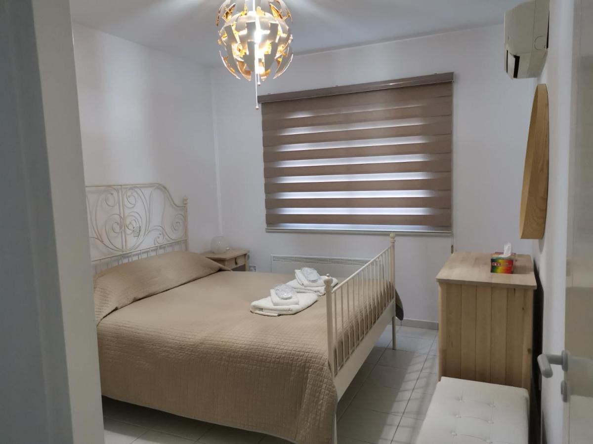 Iris Village, Near Kings Avenue Mall - By Imh Travel & Tours Paphos Luaran gambar