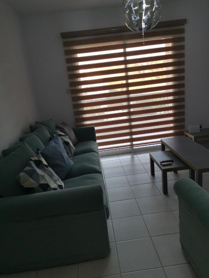 Iris Village, Near Kings Avenue Mall - By Imh Travel & Tours Paphos Luaran gambar