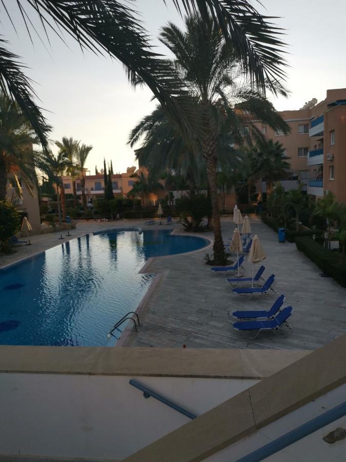Iris Village, Near Kings Avenue Mall - By Imh Travel & Tours Paphos Luaran gambar