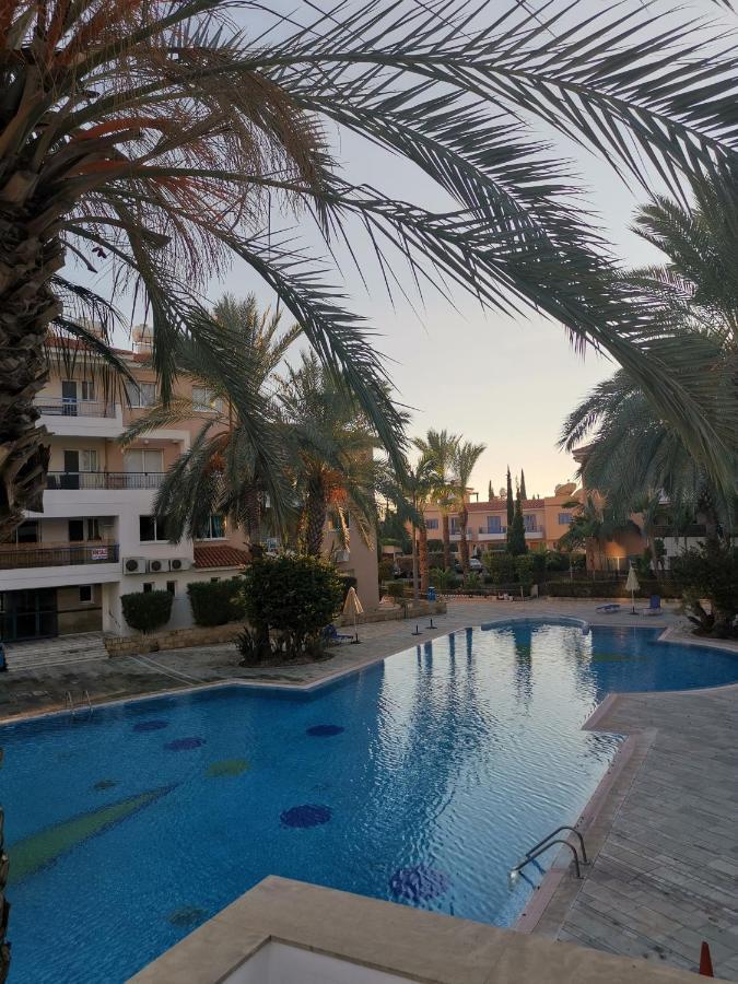 Iris Village, Near Kings Avenue Mall - By Imh Travel & Tours Paphos Luaran gambar