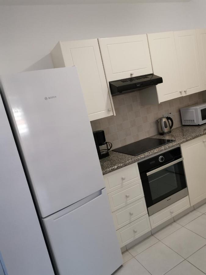 Iris Village, Near Kings Avenue Mall - By Imh Travel & Tours Paphos Luaran gambar