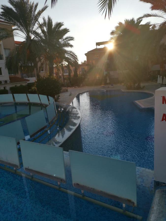 Iris Village, Near Kings Avenue Mall - By Imh Travel & Tours Paphos Luaran gambar