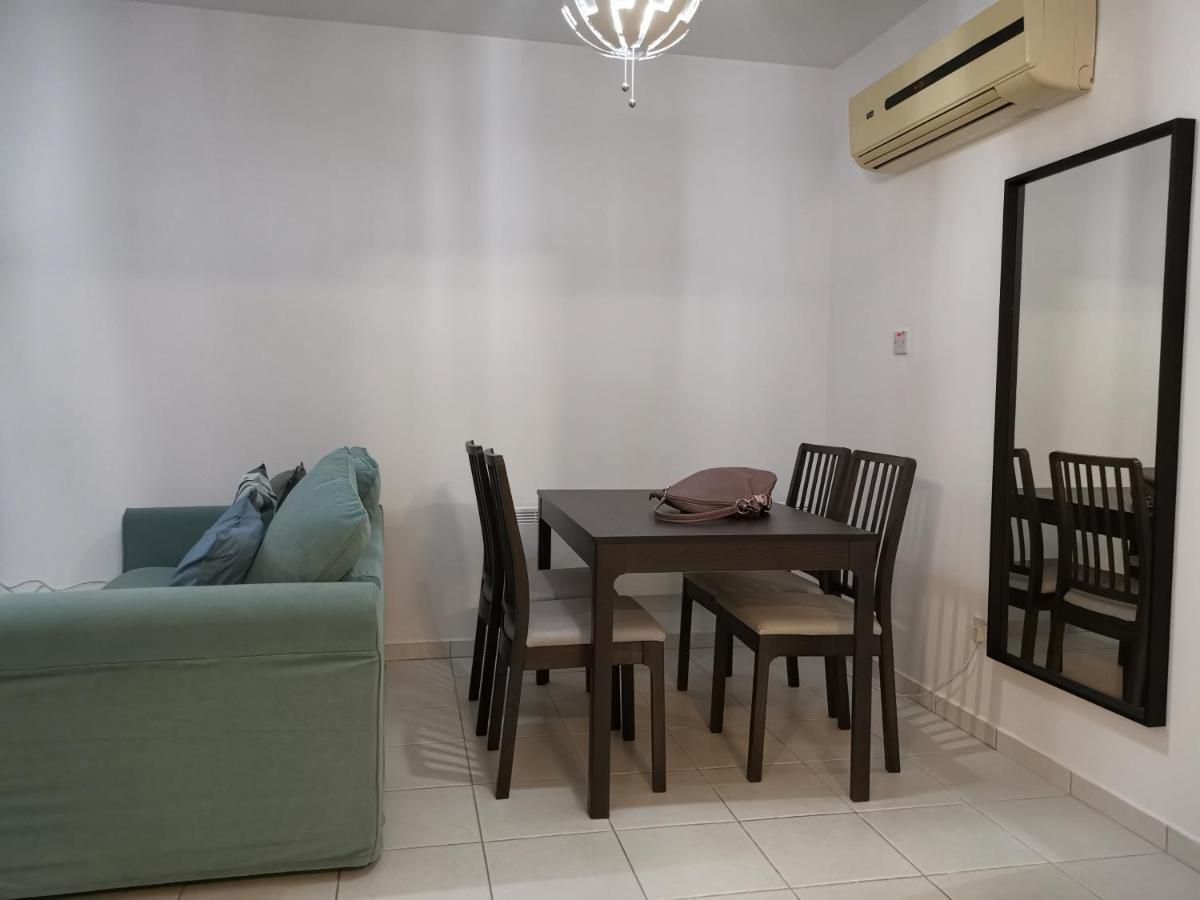 Iris Village, Near Kings Avenue Mall - By Imh Travel & Tours Paphos Luaran gambar